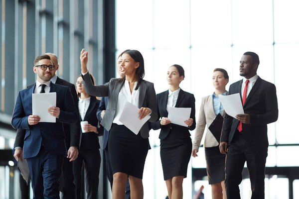 How to Choose the Right Smart Thermostat for Your Home's HVAC System?